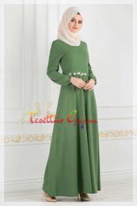 uzun fıstık yeşili tesettür elbise
