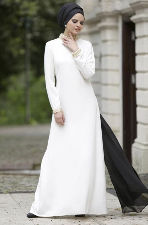Beyaz Elbise Siyah Şal