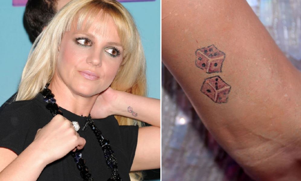 Britney Spears’in Pembe Zar Dövmesi