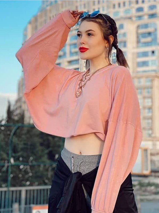 Ceren Yaldız Saç Rengi 10 Ceren Yaldız Stili