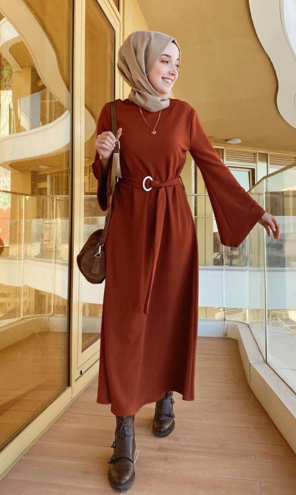 Rabia Karaca Kahverengi Elbise