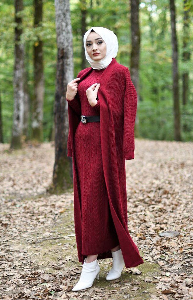 Kırmızı Tesettür Elbise Modeli