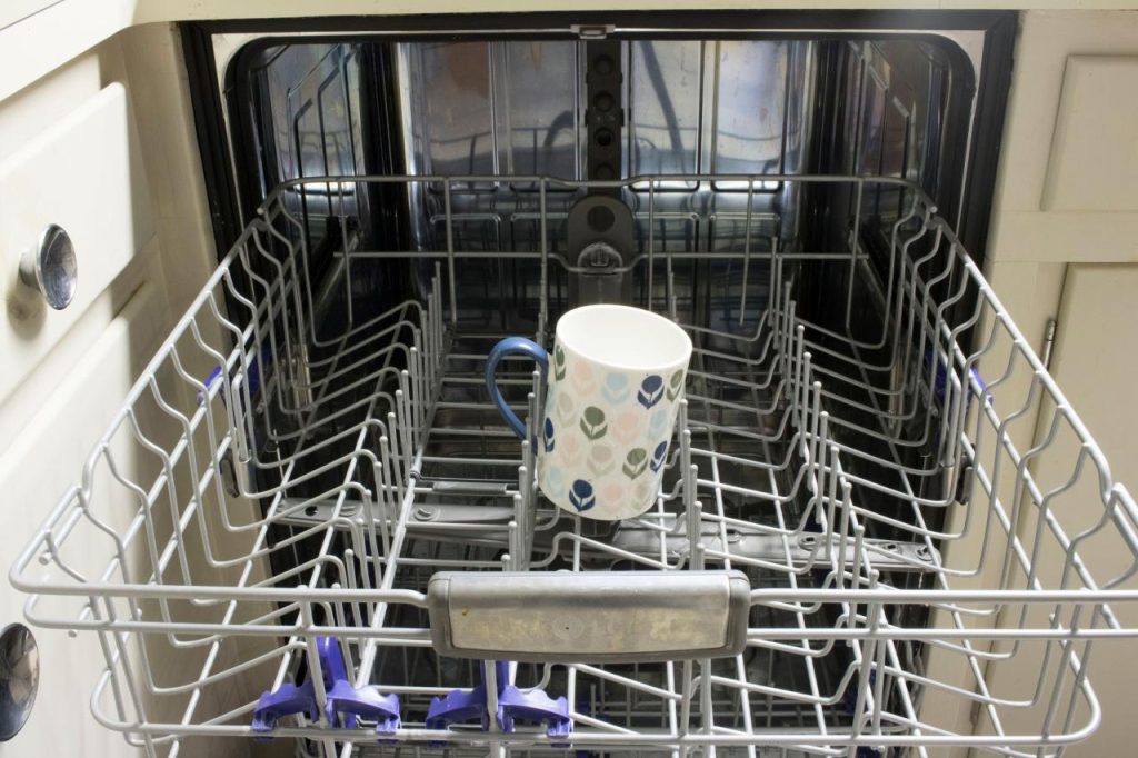 Bulaşık makinesi nasıl temizlenir