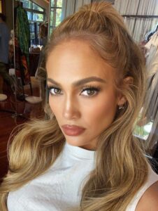 Jennifer Lopez Saç Modelleri