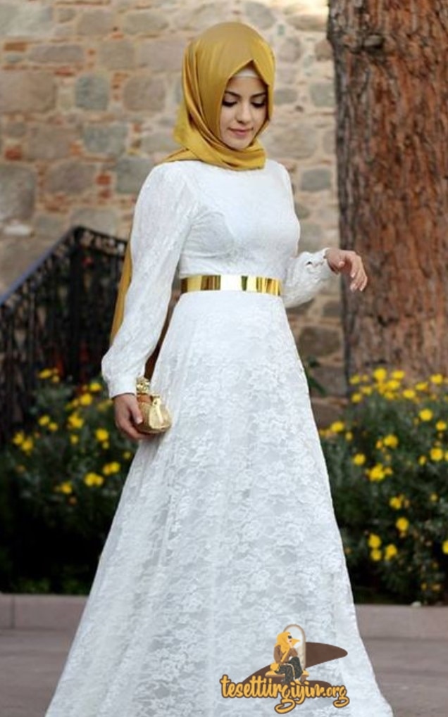 Beyaz Elbiseye Hangi Renk Şal Gider sarı